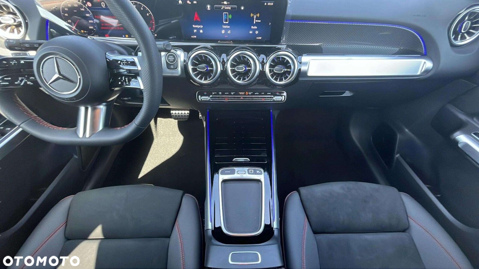 Mercedes-Benz GLB - 10