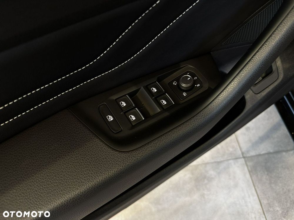 Volkswagen Arteon - 16