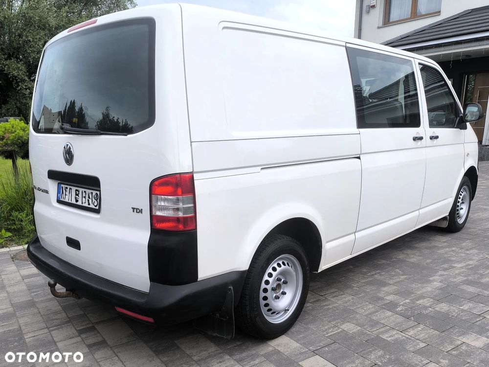Volkswagen Transporter - 5
