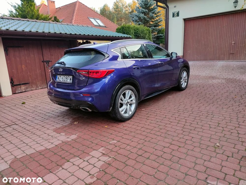 Infiniti QX30 - 7