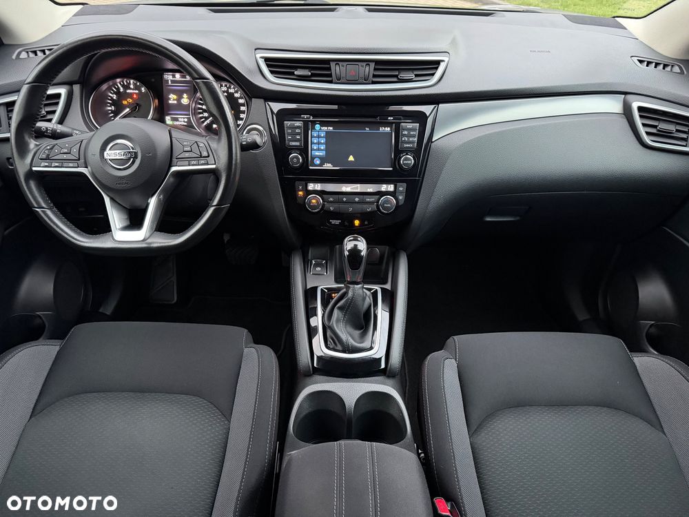 Nissan Qashqai 1.2 DIG-T Tekna Xtronic - 6