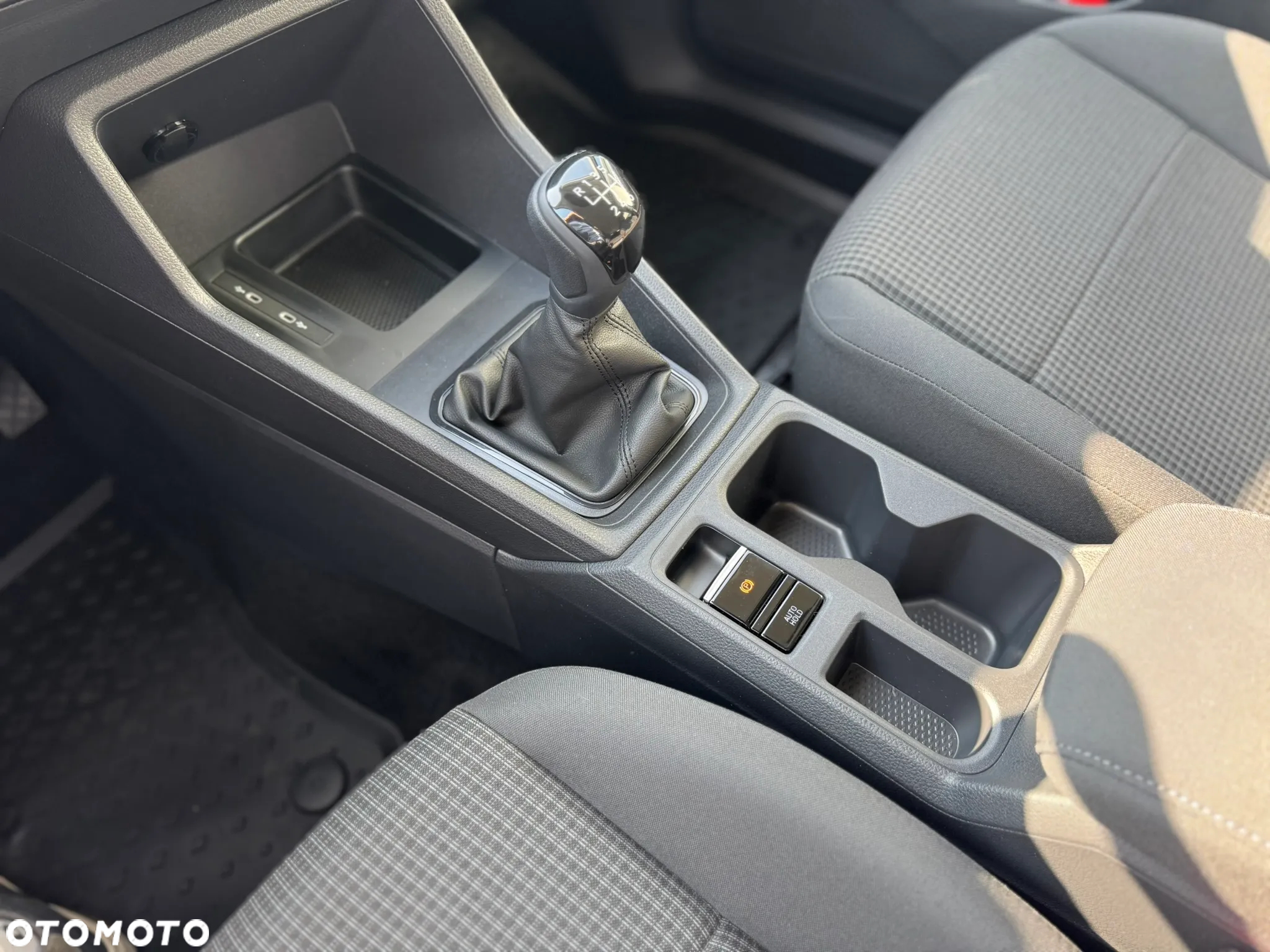 Volkswagen Caddy Maxi 2.0 TDI - 20