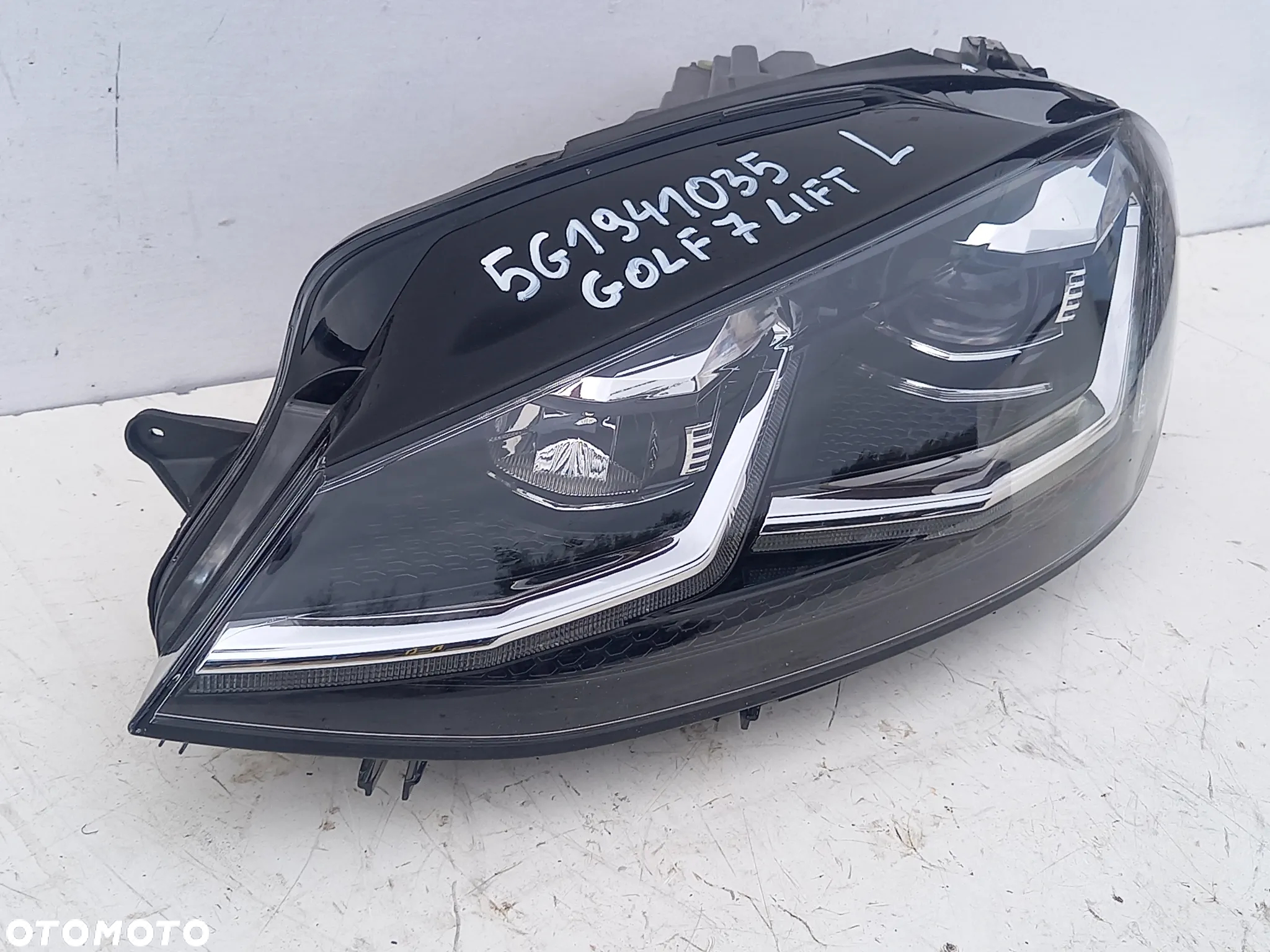 Lampa lewy przód VW Golf VII Lift 5G1941035 EU - 2
