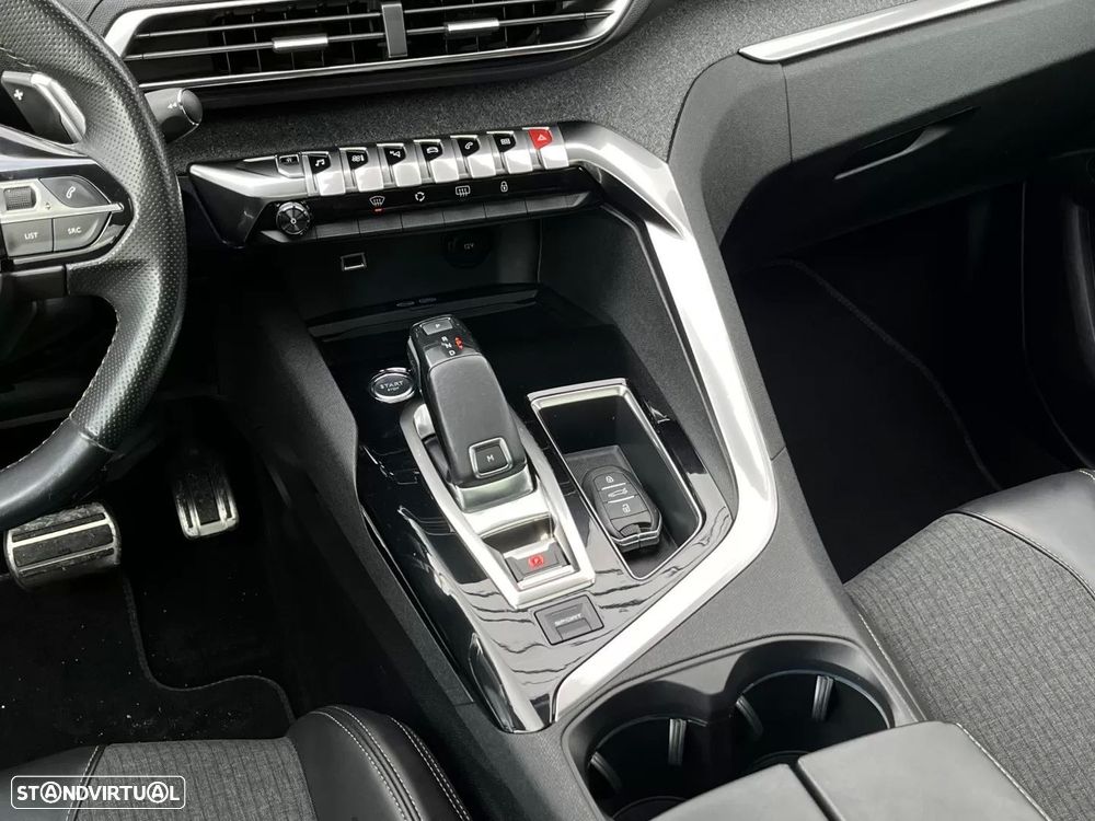 Peugeot 3008 1.6 BlueHDi GT Line EAT6 - 22