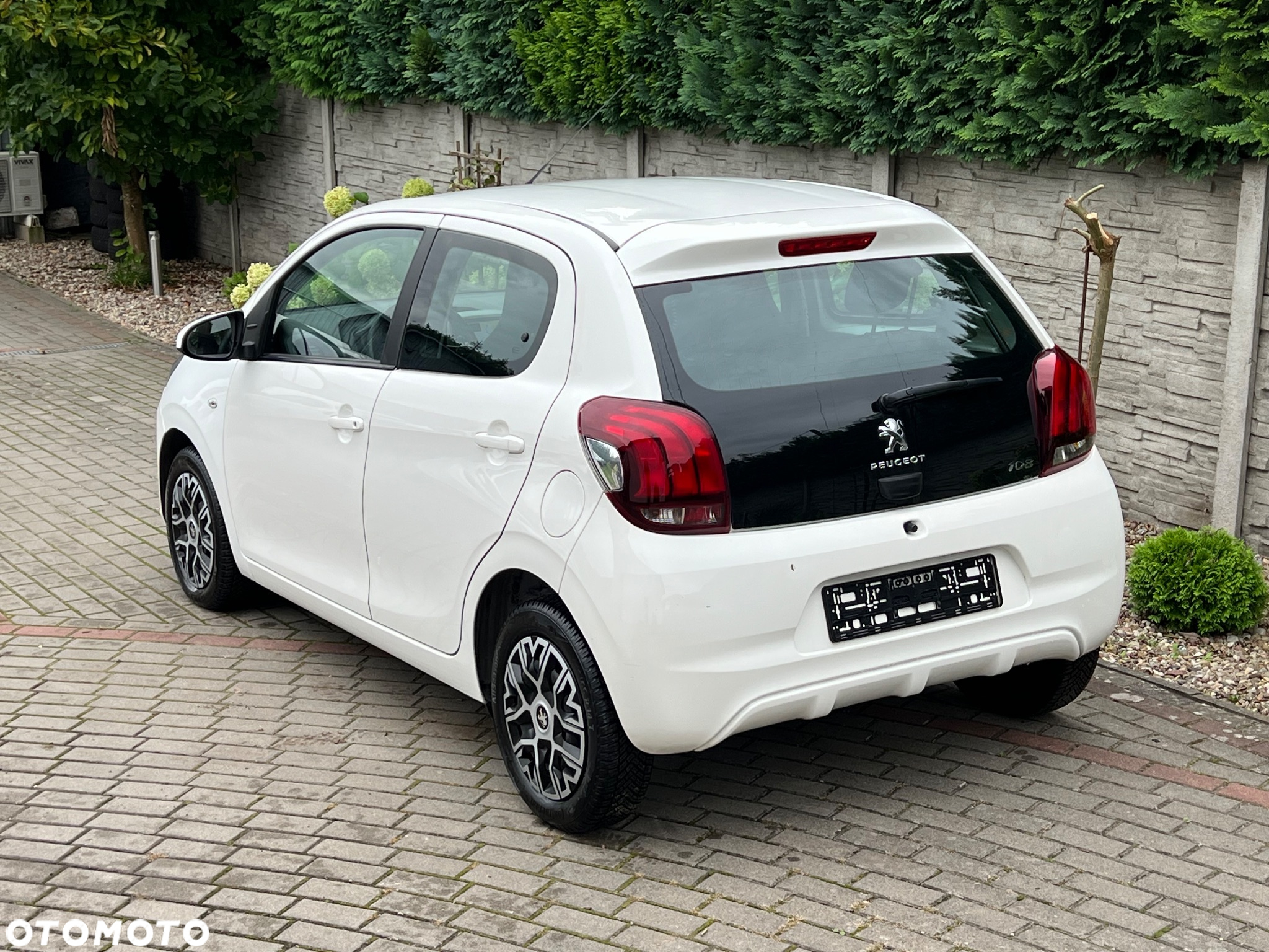 Peugeot 108 - 3