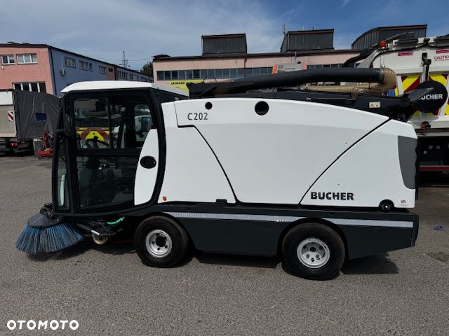 Inny BUCHER C202 - 5