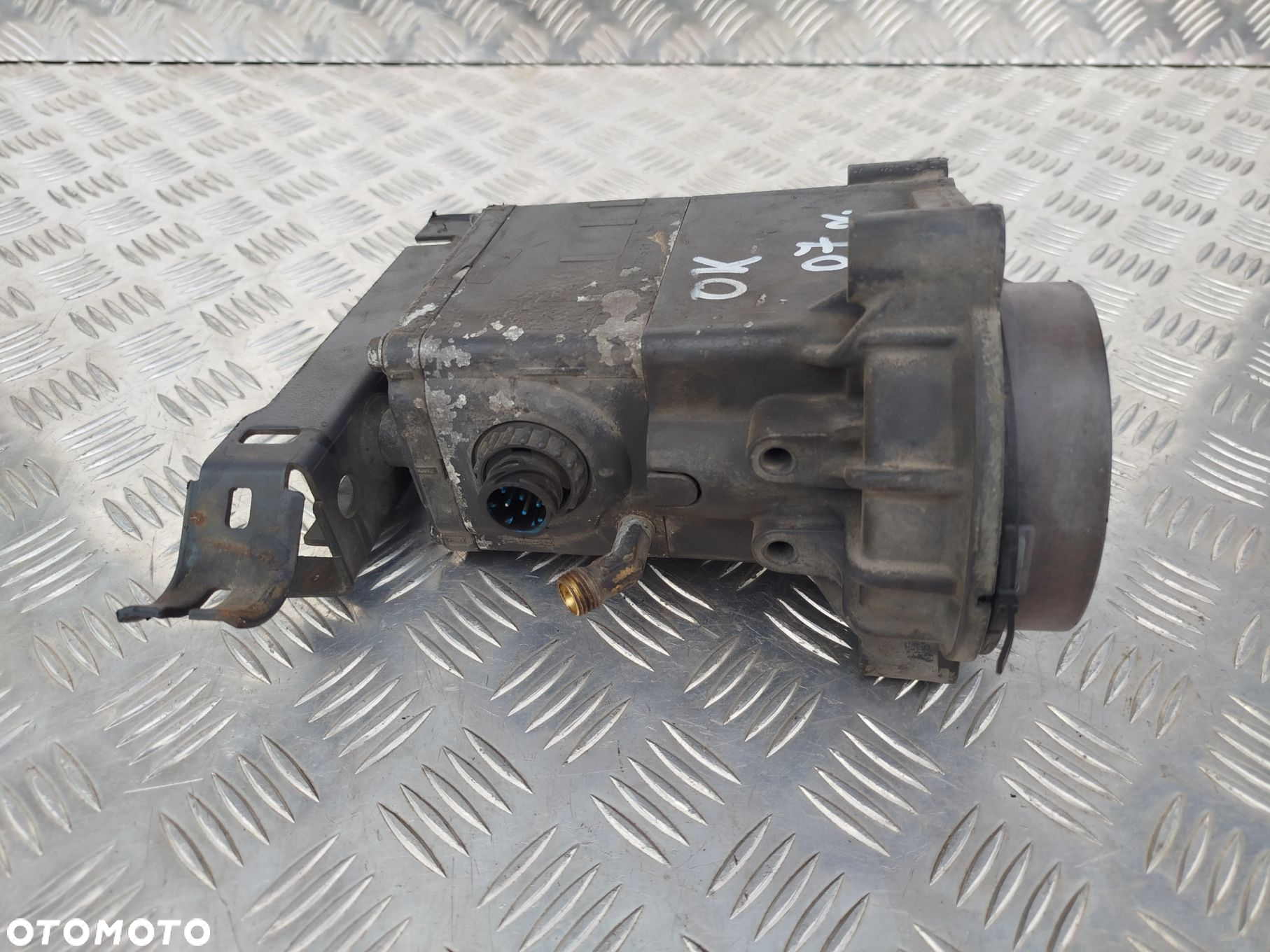 ZAWÓR CEWKI SKRZYNI BIEGÓW LORNETKA MANUAL SCANIA - 2