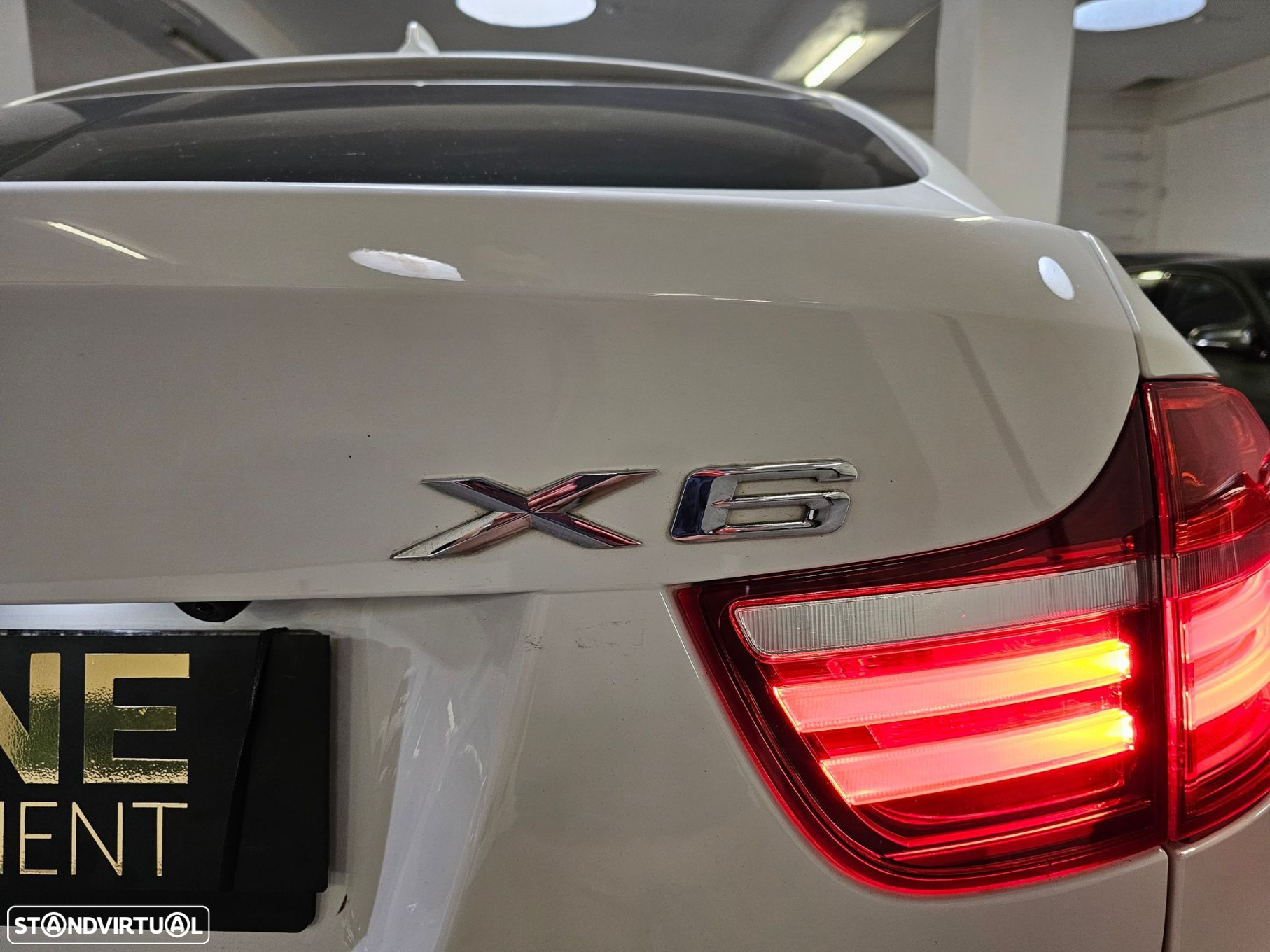 BMW X6 xDrive40d - 33
