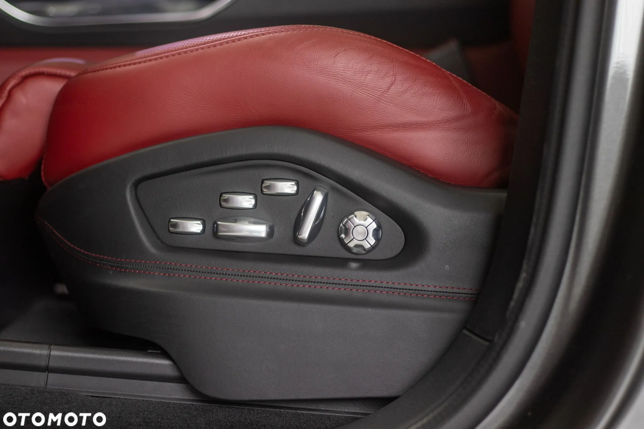 Porsche Cayenne Coupe Turbo - 23