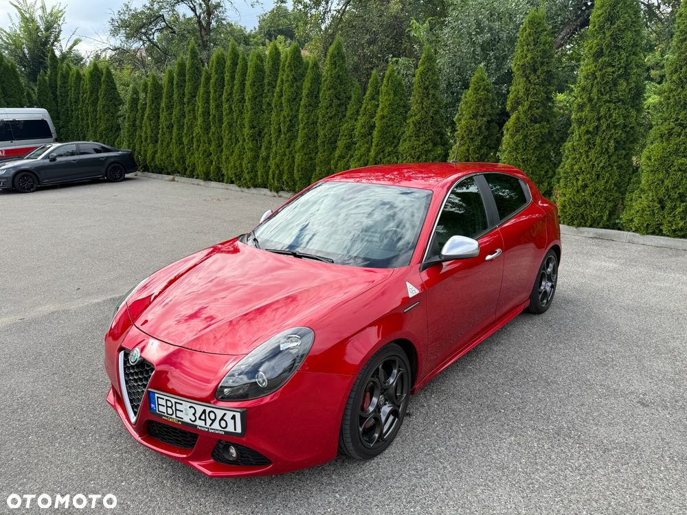Alfa Romeo Giulietta 1750 TBi Quadrifoglio Verde - 4