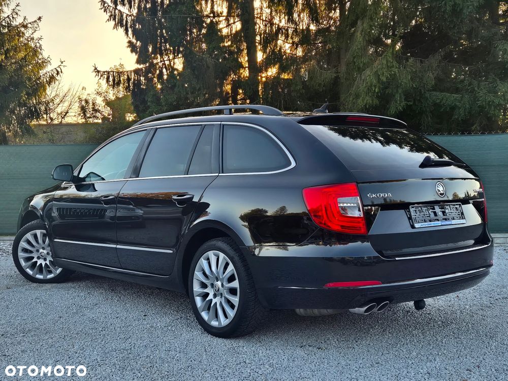 Skoda Superb 2.0 TDI DSG Elegance - 21
