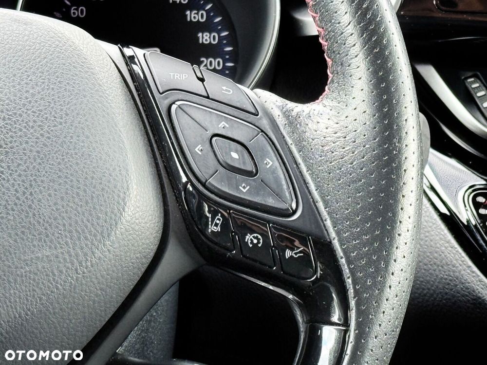 Toyota C-HR - 23