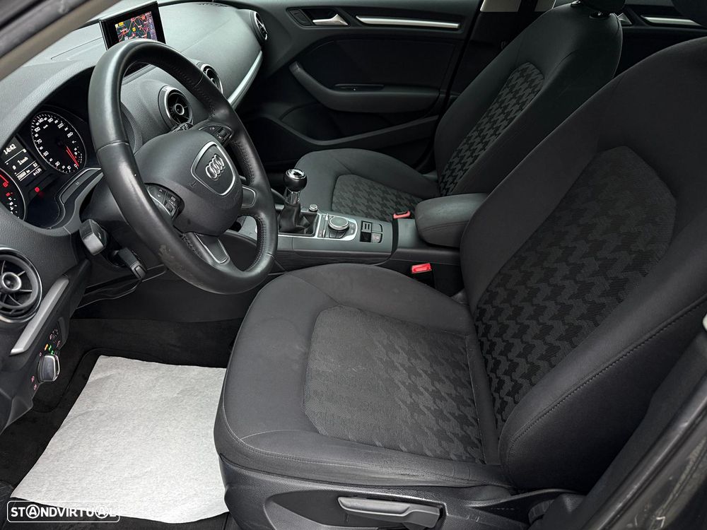 Audi A3 1.6 TDI Attraction - 9