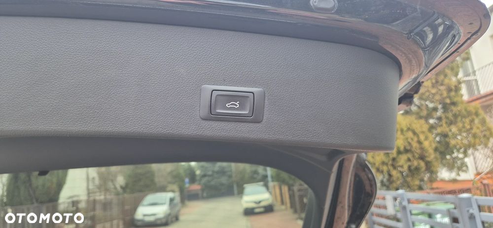 Audi A6 Avant 2.0 TDI Ultra DPF S tronic - 11