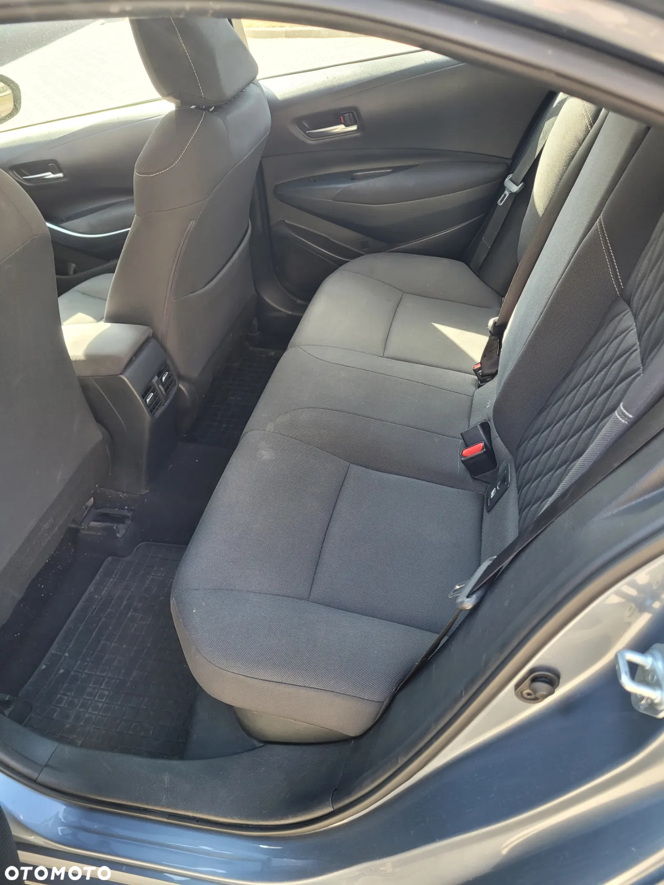 Toyota Corolla - 7