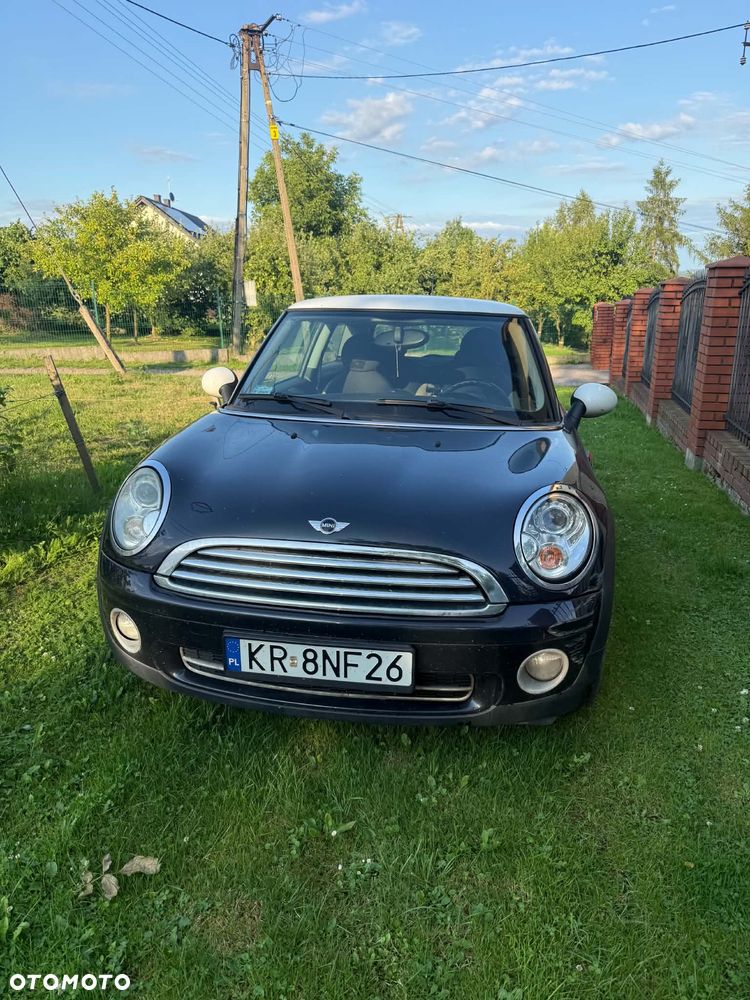 MINI Cooper Standard - 1