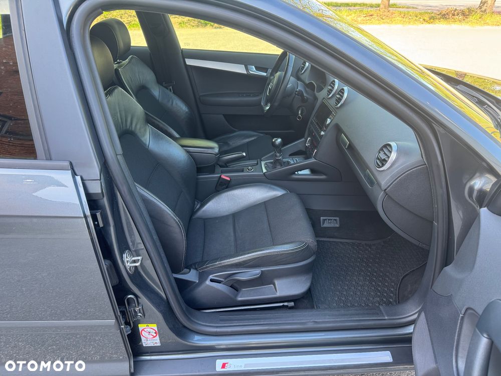 Audi A3 Sportback 1.4 TFSI S line Sportpaket - 8