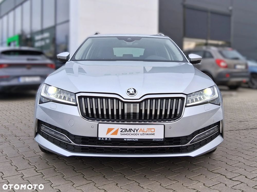Skoda Superb 2.0 TDI SCR L&K DSG - 2