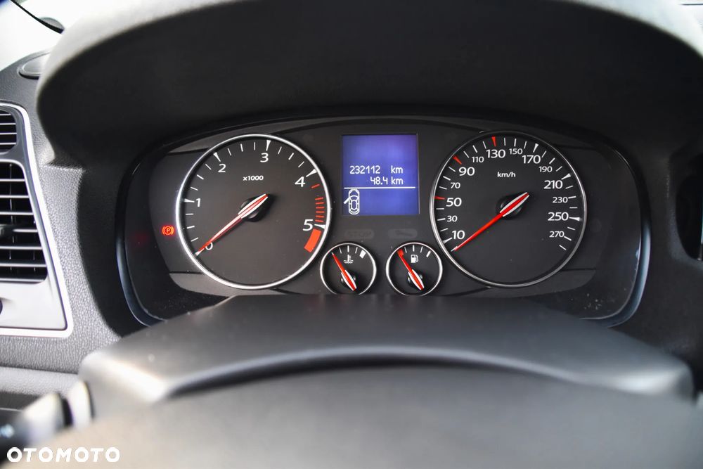 Renault Laguna dCi 175 FAP Bose Edition - 16