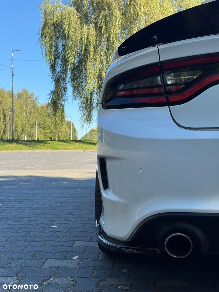 Dodge Charger - 16
