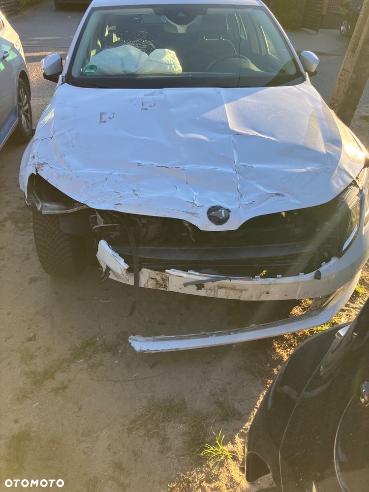 Skoda Octavia 2.0 TDI DSG Soleil - 5