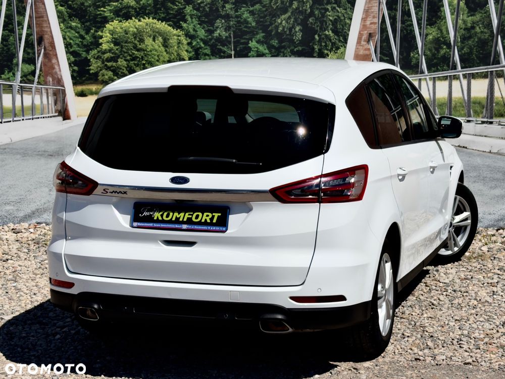 Ford S-Max 2.0 TDCi 4WD Titanium PowerShift - 7