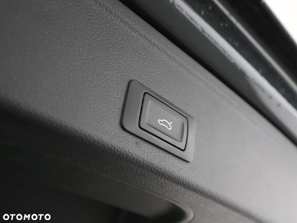 Audi A4 Avant 35 TDI S tronic - 38