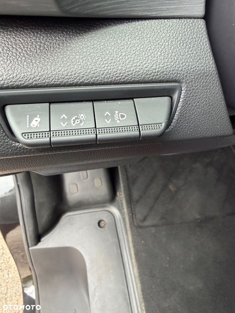 Renault Trafic - 28