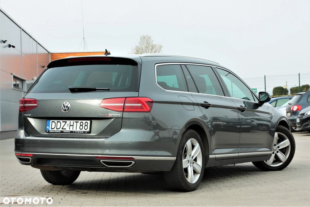 Volkswagen Passat - 7