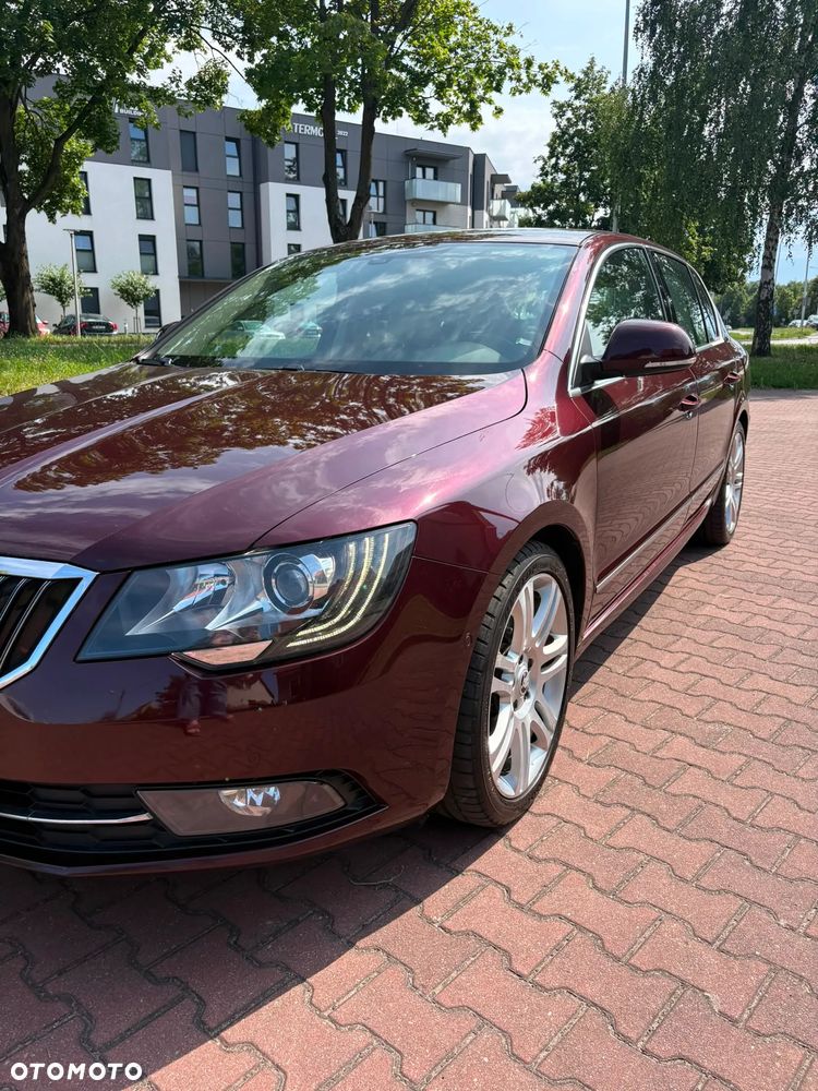 Skoda Superb 1.8 TSI 4x4 Platinum - 1