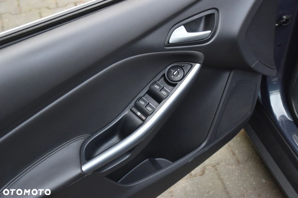 Ford Focus 1.6 TDCi DPF Start-Stopp-System Titanium - 22