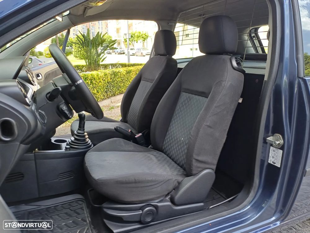 Ford FIESTA 1.4 TDCI VAN - 80 CV - POSSIBILIDADE DE CRÉDITO - 8