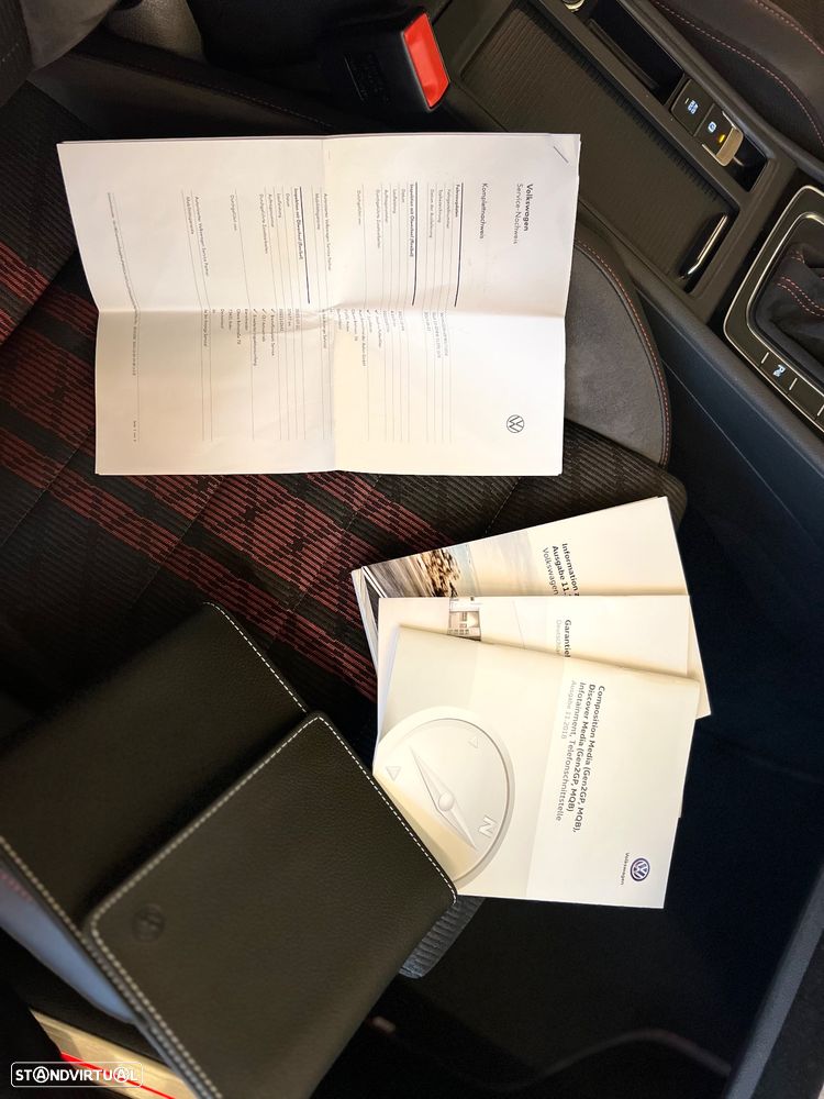 VW Golf GTI TCR 2.0 TSI OPF DSG - 29