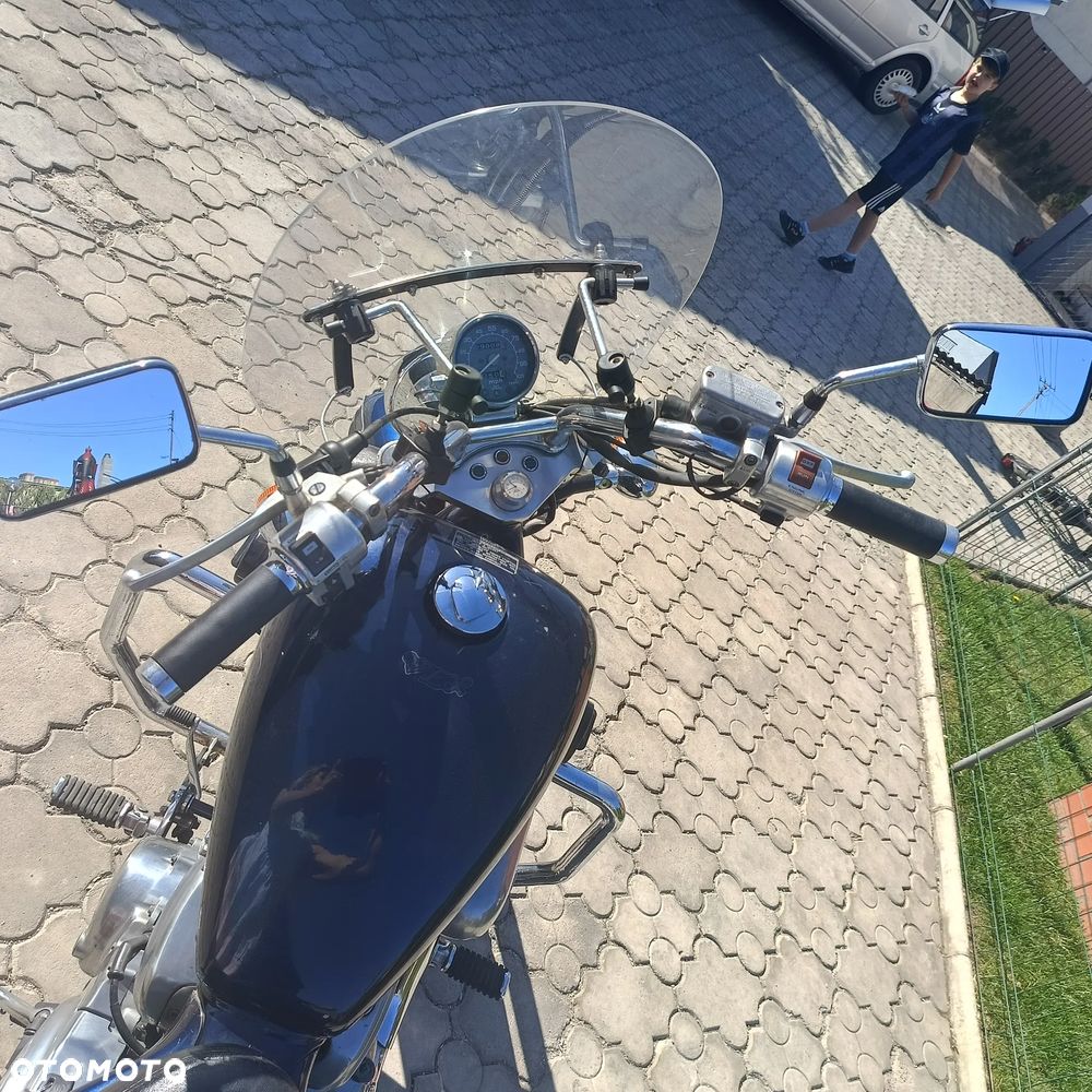 Honda Shadow - 5