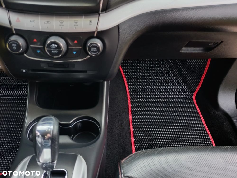 Dodge Journey - 15