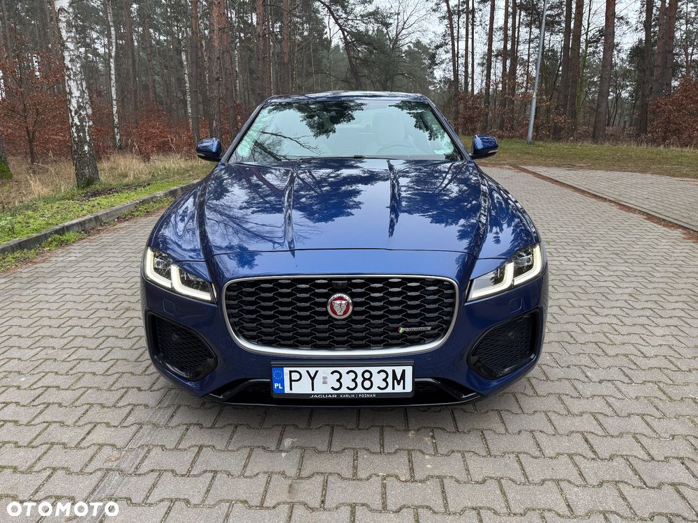 Jaguar XF P300 AWD R-Dynamic S - 31