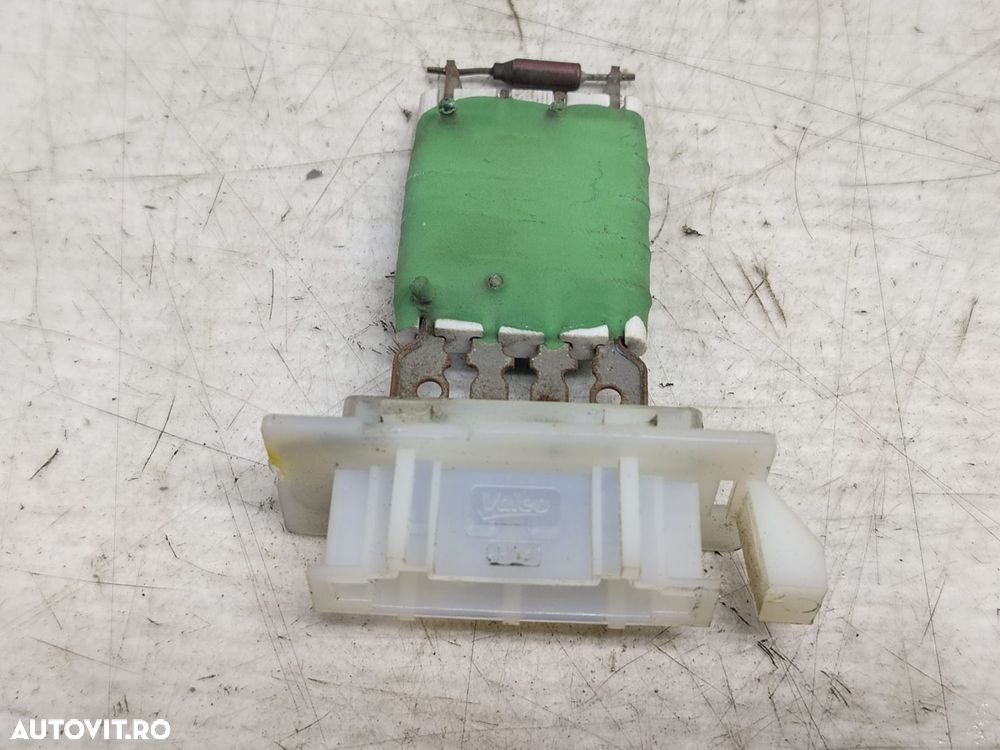 Rezistenta trepte 02463ec Dacia Duster 1 [2010 - 2013] - 1