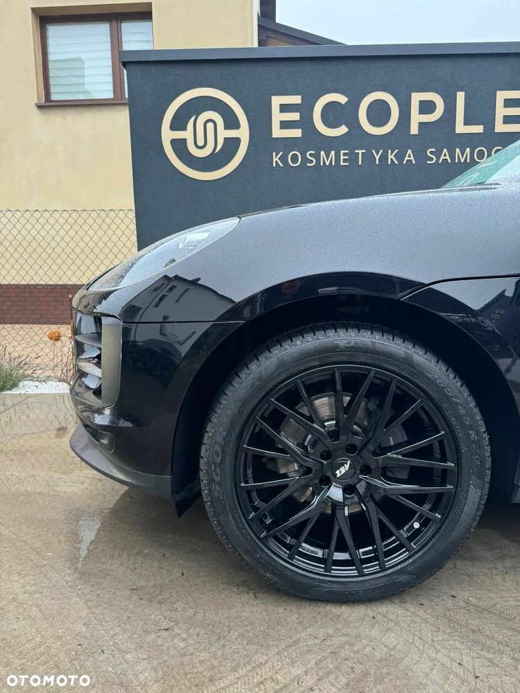 Porsche Macan - 15