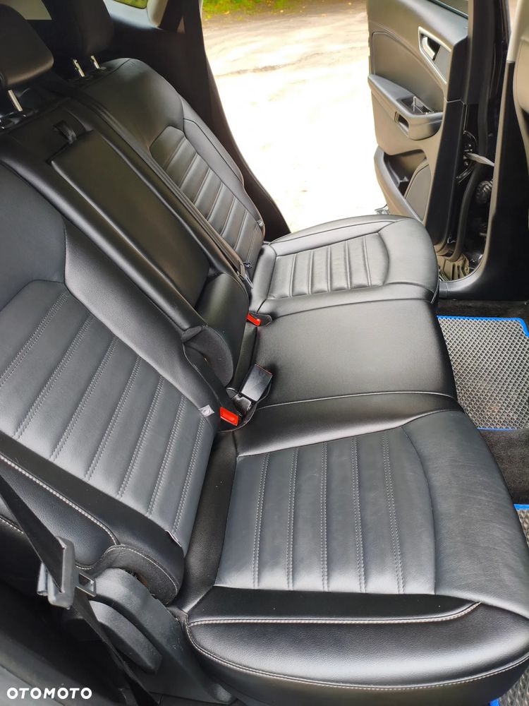 Ford Edge - 18