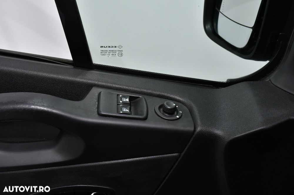 Opel VIVARO Mixt 4+1 locuri 125 CP Inmatriculata - 15