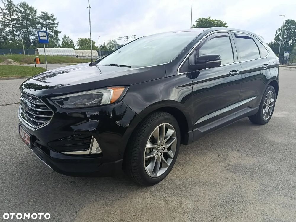 Ford Edge - 2