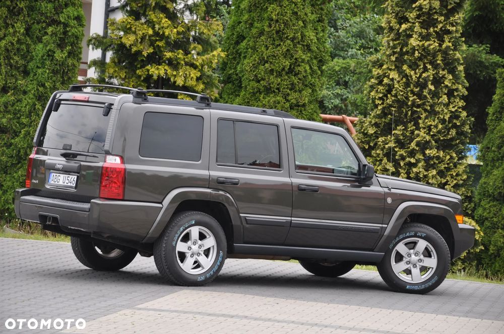 Jeep Commander - 14