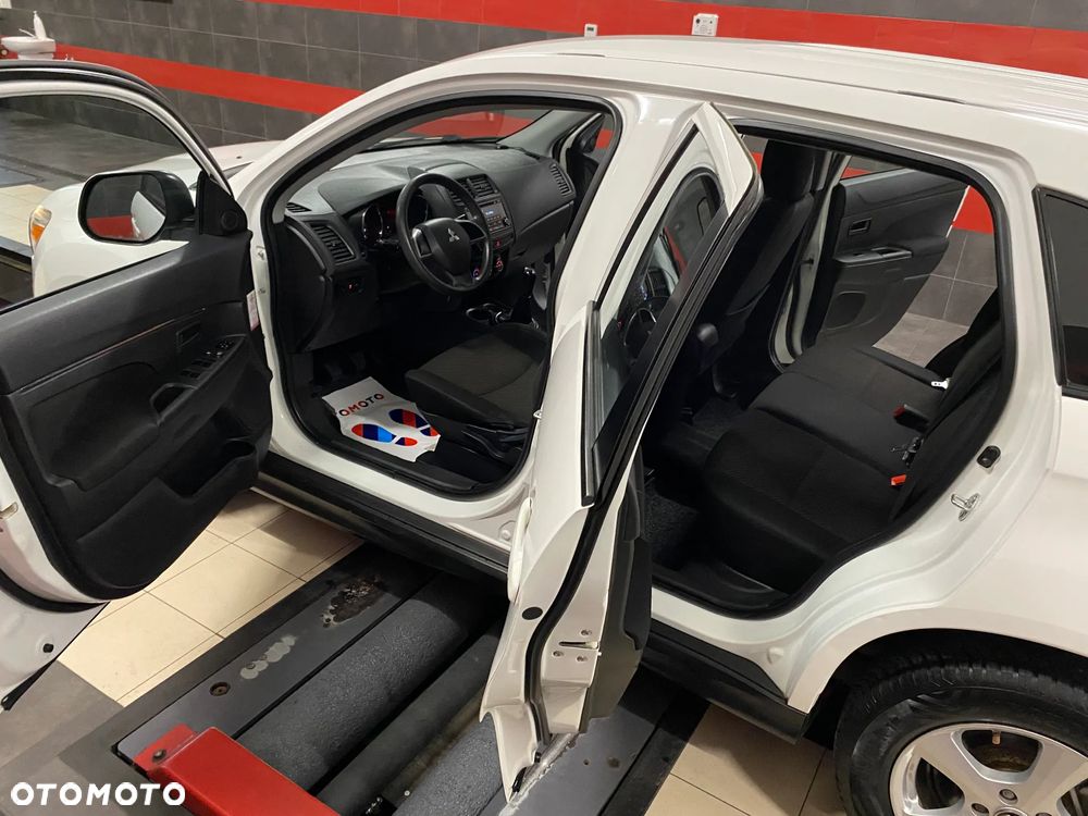 Mitsubishi ASX 1.6 2WD Edition - 18