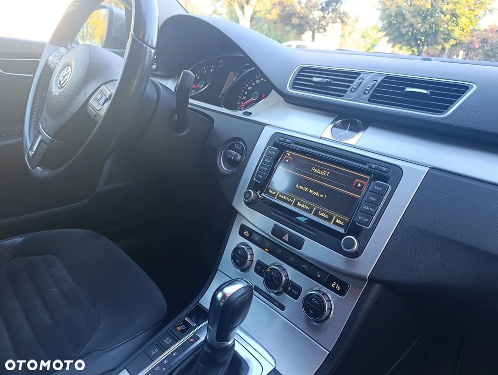 Volkswagen Passat 1.4 TSI Highline DSG - 22
