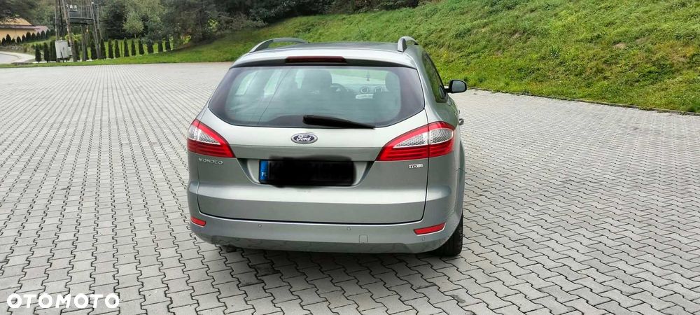 Ford Mondeo - 4