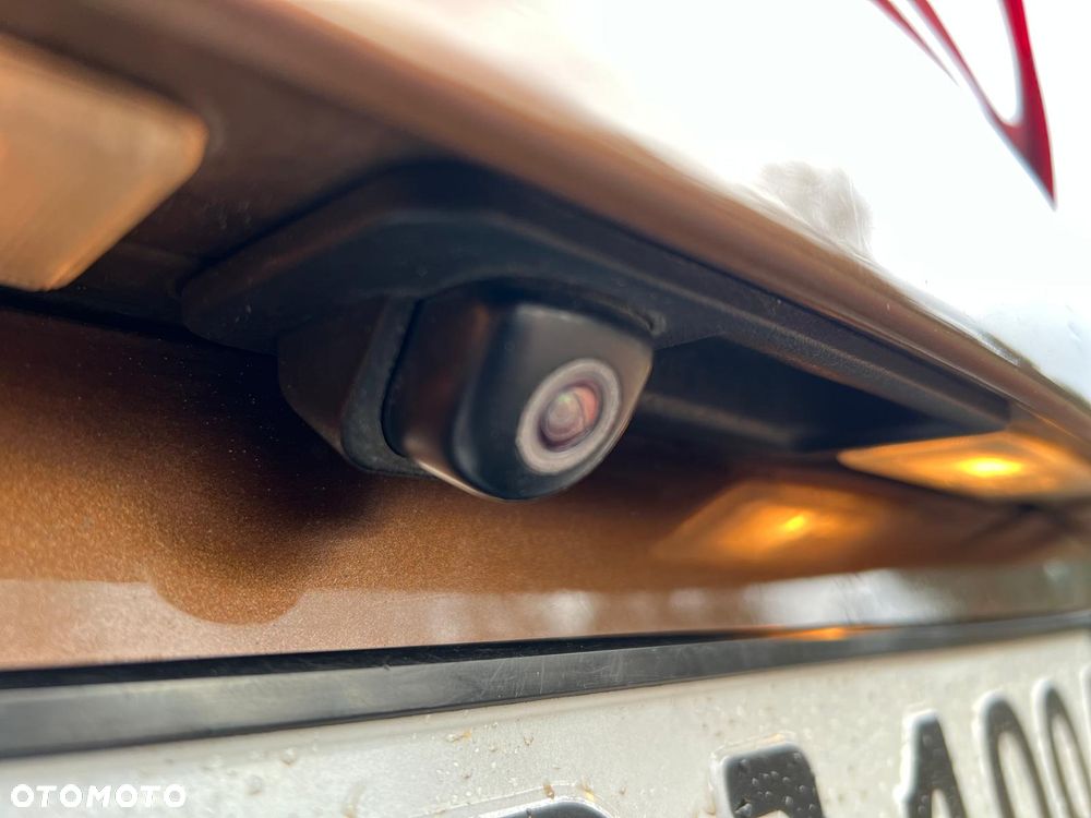 Kia Sportage 2,0 CRDI AWD Spirit - 13