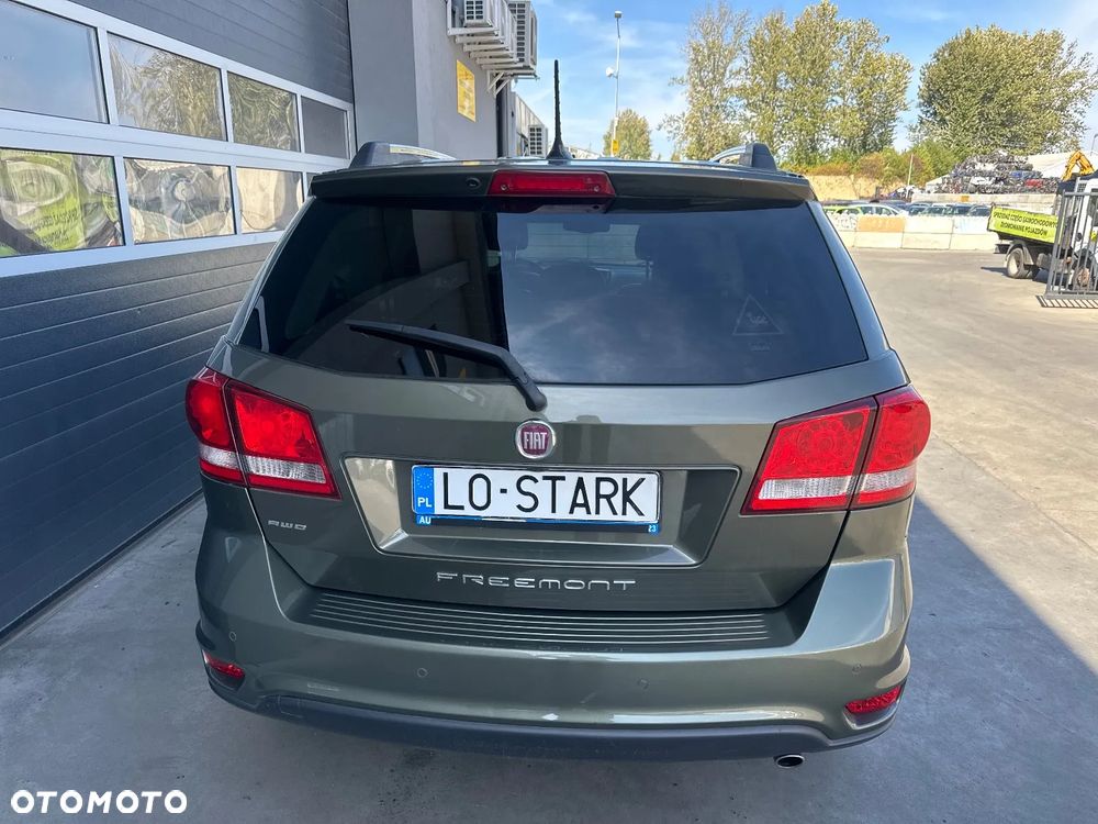 Fiat Freemont 2.0 Multijet Lounge AWD - 4