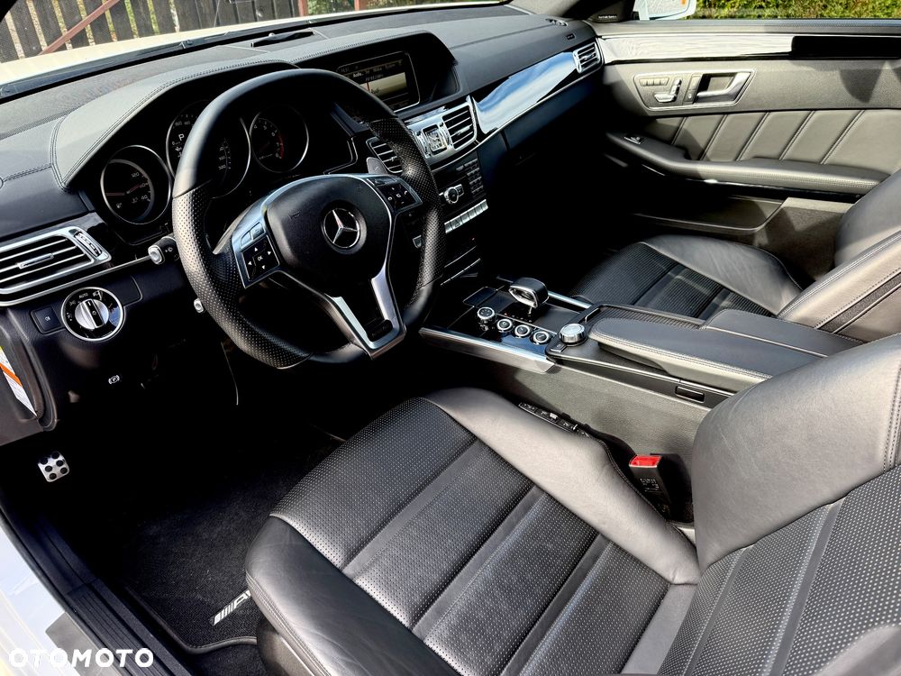Mercedes-Benz Klasa E 63 AMG 4Matic AMG Speedshift MCT - 15