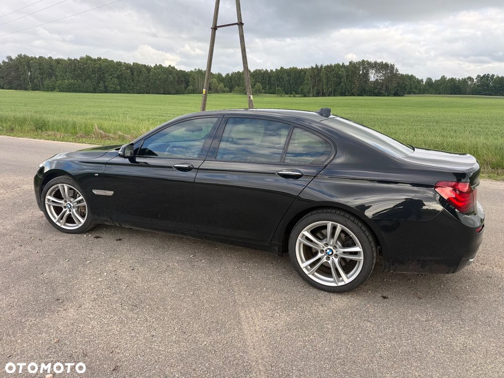 BMW Seria 7 740d xDrive - 12