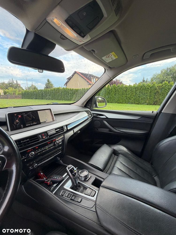 BMW X5 xDrive25d - 9